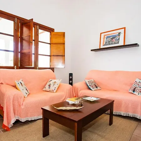 Eslanzarote Testeyna House, Heated Pool, Super Wifi, Sat Tv, View To The Volcanoes * Tias