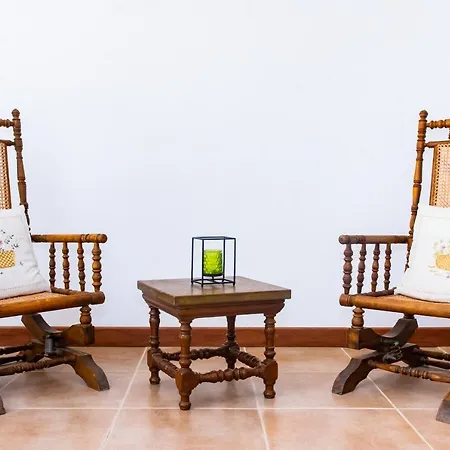 Eslanzarote Testeyna House, Heated Pool, Super Wifi, Sat Tv, View To The Volcanoes Holiday home *